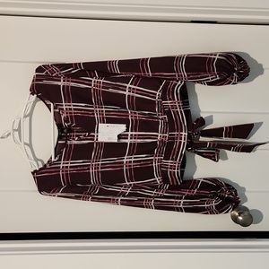 BCX long sleeve blouse